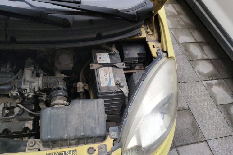 Used CHANGAN Benni mini 2012 1.0L Manual Family Edition China V Standard Engine Bay Left