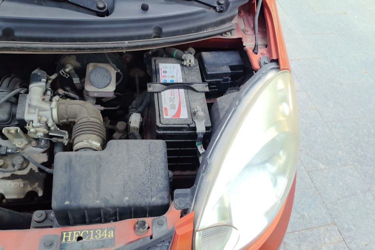 Used CHANGAN Benni mini 2012 1.0L Manual Fashion Edition China V Standard Engine Bay Left