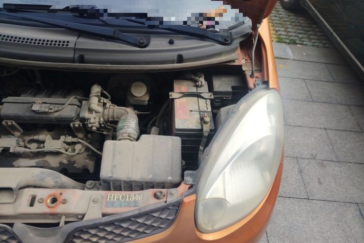 Used CHANGAN Benni mini 2012 1.0L Manual Fashion Edition China IV Standard Engine Bay Left