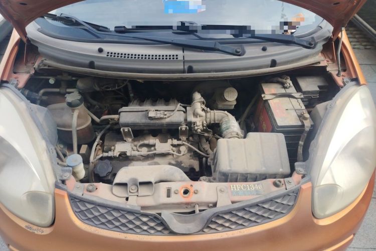 Used CHANGAN Benni mini 2012 1.0L Manual Fashion Edition China IV Standard Engine Bay