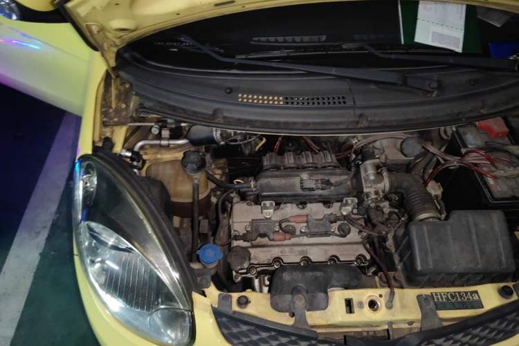 Used CHANGAN Benni mini 2012 1.0L Manual Family Edition China IV Standard Engine Bay Right