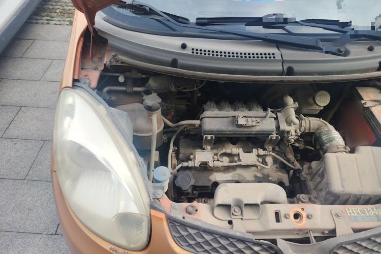 Used CHANGAN Benni mini 2012 1.0L Manual Fashion Edition China IV Standard Engine Bay Right