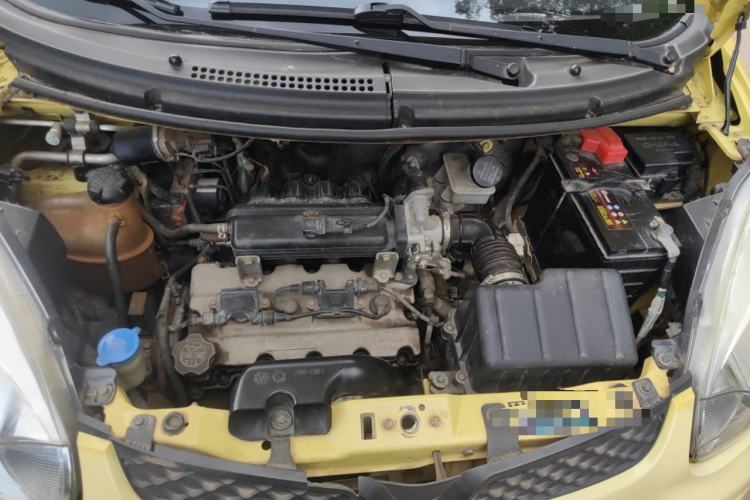 Used CHANGAN Benni mini 2012 1.0L Manual Fashion Edition China IV Standard Engine Bay