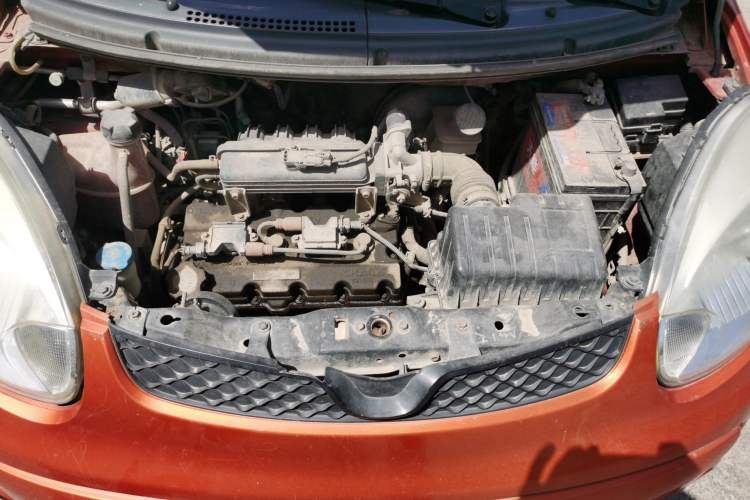 Used CHANGAN Benni mini 2012 1.0L Manual Fashion Edition China V Standard Engine Bay