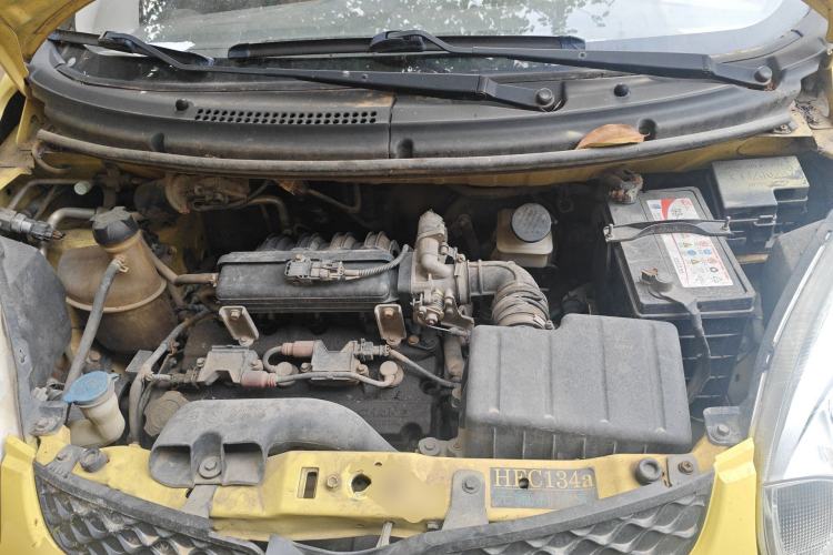 Used CHANGAN Benni mini 2012 1.0L Manual Family Edition China IV Standard Engine Bay