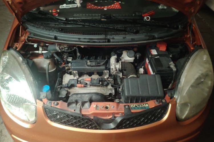Used CHANGAN Benni mini 2012 1.0L Manual Fashion Edition China IV Standard Engine Bay