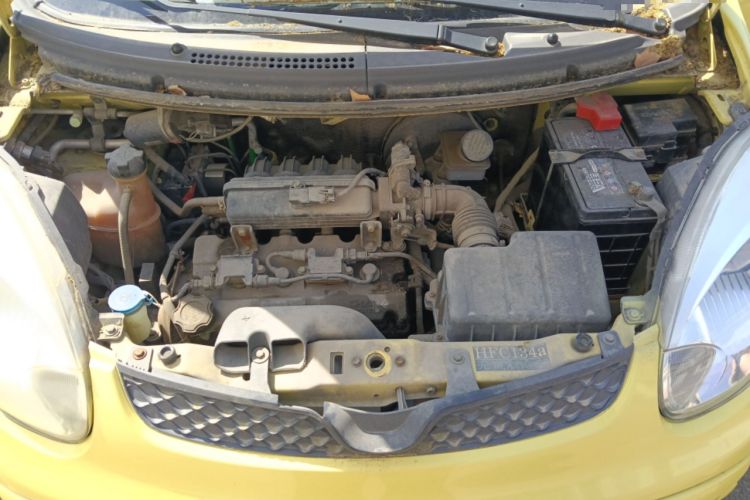 Used CHANGAN Benni mini 2012 1.0L Manual Fashion Edition China IV Standard Engine Bay