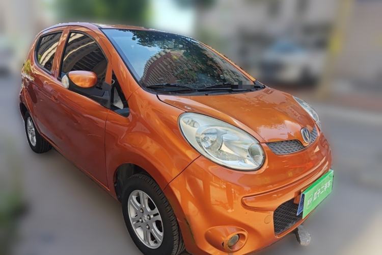 Used CHANGAN Benni mini 2012 1.0L IMT Fashion Edition China IV Standard Front Right 45 Deg