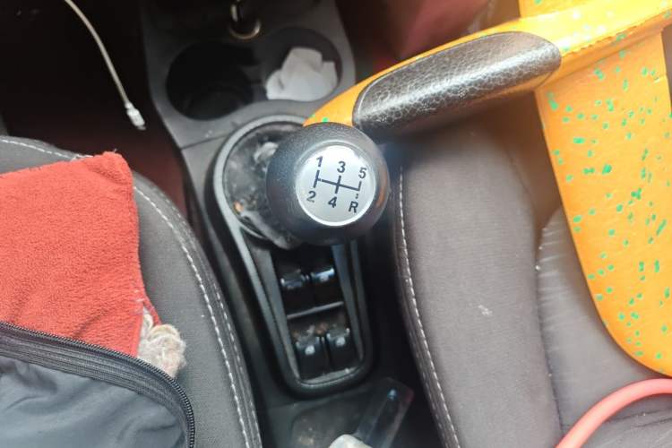 Used CHANGAN Benni mini 2012 1.0L Manual Fashion Edition China IV Standard Gear Lever