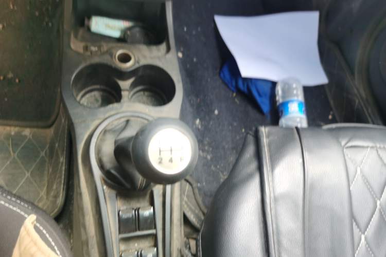 Used CHANGAN Benni mini 2012 1.0L Manual Fashion Edition China IV Standard Gear Lever