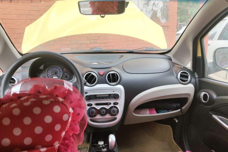 Used CHANGAN Benni mini 2012 1.0L IMT Navigation Version China IV Standard Headliner