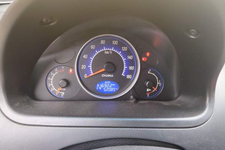 Used CHANGAN Benni mini 2012 1.0L IMT Navigation Version China IV Standard Instrument Cluster