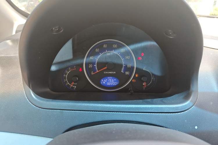 Used CHANGAN Benni mini 2012 1.0L IMT Navigation Version China IV Standard Instrument Cluster