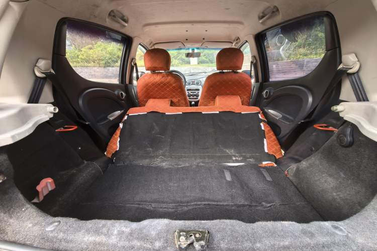 Used CHANGAN Benni mini 2012 1.0L Manual Family Edition China V Standard Interior 6