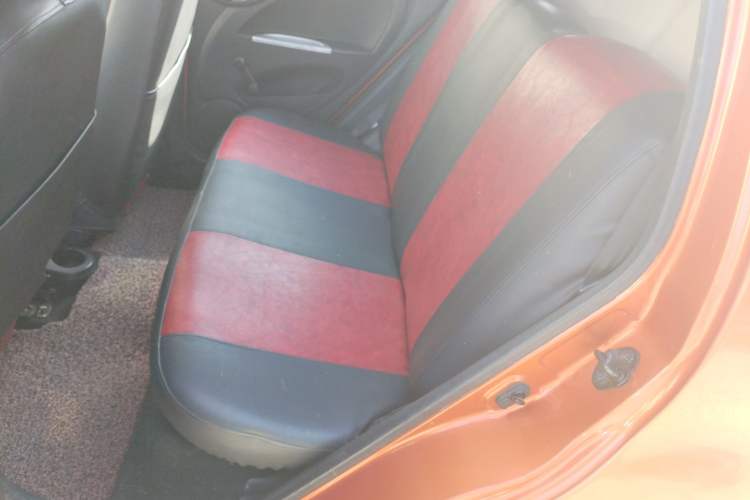 Used CHANGAN Benni mini 2012 1.0L Manual Family Edition China IV Standard Left Rear Seat