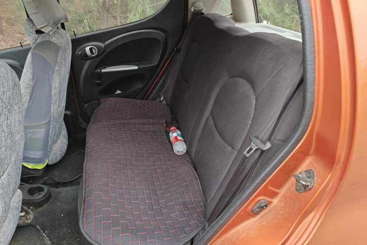 Used CHANGAN Benni mini 2012 1.0L Manual Family Edition China IV Standard Left Rear Seat
