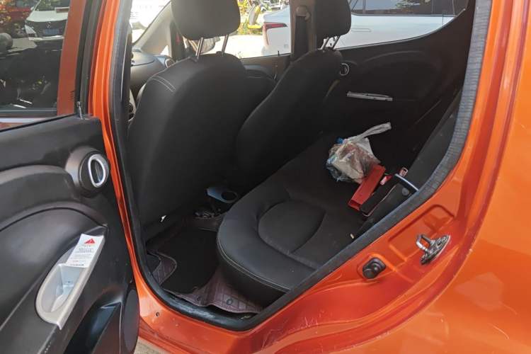 Used CHANGAN Benni mini 2012 1.0L IMT Fashion Edition China IV Standard Left Rear Seat