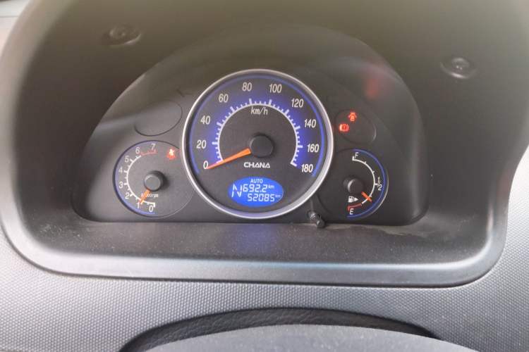 Used CHANGAN Benni mini 2012 1.0L IMT Navigation Version China IV Standard Odometer Close Up