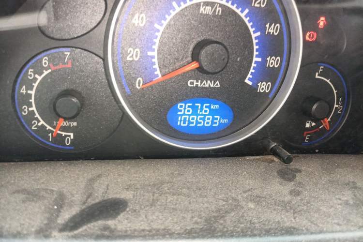 Used CHANGAN Benni mini 2012 1.0L Manual Family Edition China IV Standard Odometer Close Up