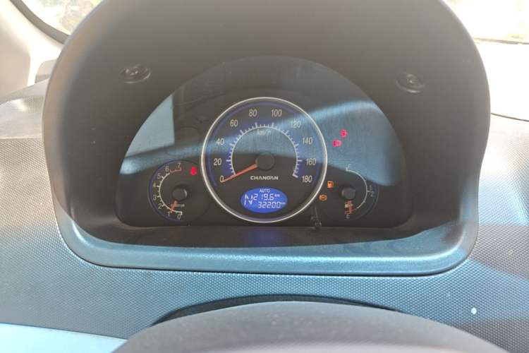Used CHANGAN Benni mini 2012 1.0L IMT Navigation Version China IV Standard Odometer Close Up