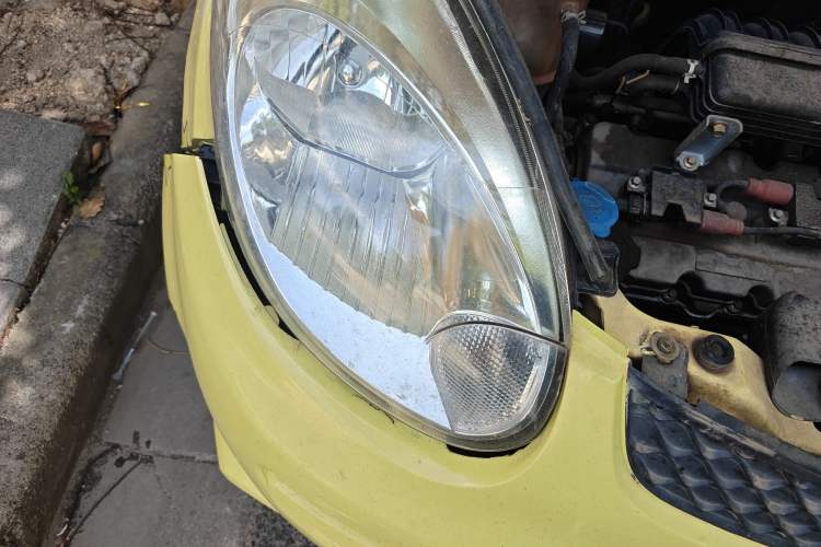 Used CHANGAN Benni mini 2012 1.0L IMT Fashion Edition China IV Standard Right Front Headlight