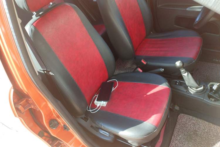 Used CHANGAN Benni mini 2012 1.0L Manual Family Edition China IV Standard Right Front Seat