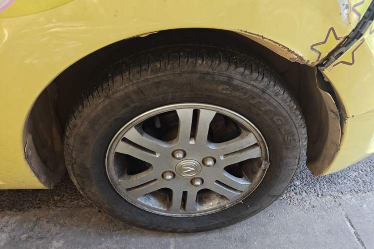 Used CHANGAN Benni mini 2012 1.0L IMT Fashion Edition China IV Standard Right Front Wheel Hub