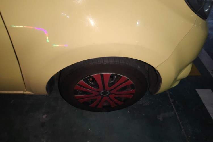 Used CHANGAN Benni mini 2012 1.0L Manual Family Edition China IV Standard Right Front Wheel Hub