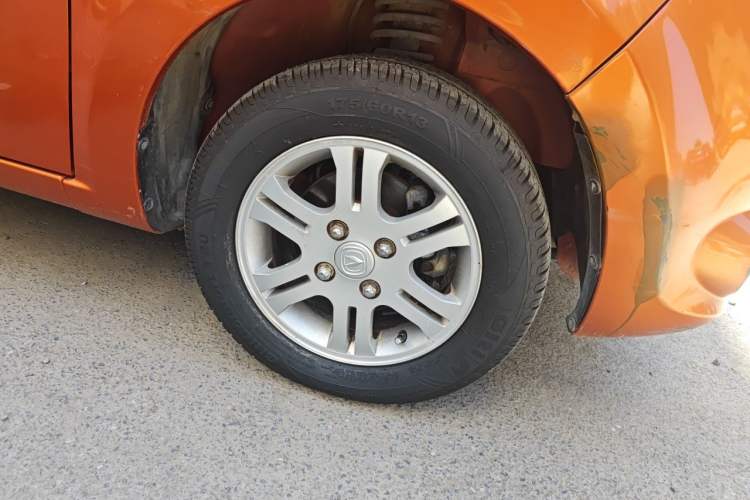 Used CHANGAN Benni mini 2012 1.0L IMT Fashion Edition China IV Standard Right Front Wheel Hub