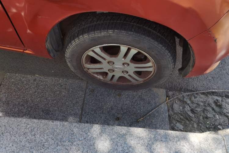 Used CHANGAN Benni mini 2012 1.0L Manual Navigation Version Right Front Wheel Hub