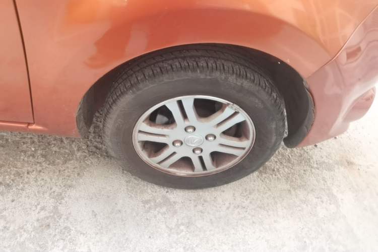 Used CHANGAN Benni mini 2012 1.0L Manual Fashion Edition China IV Standard Right Front Wheel Hub