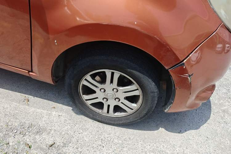 Used CHANGAN Benni mini 2012 1.0L IMT Navigation Version China IV Standard Right Front Wheel Hub