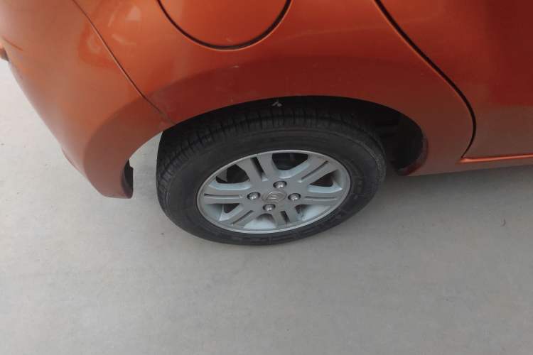 Used CHANGAN Benni mini 2012 1.0L Manual Fashion Edition China V Standard Right Rear Wheel Hub