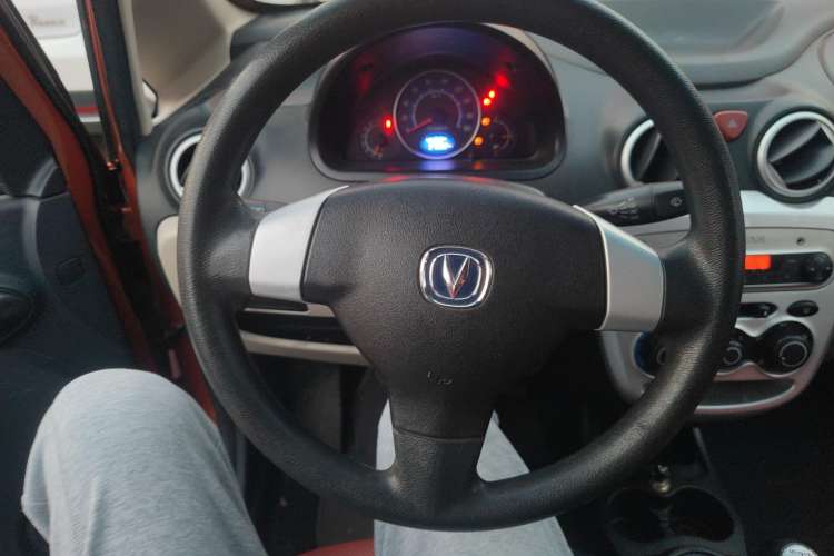 Used CHANGAN Benni mini 2012 1.0L Manual Fashion Edition China V Standard Steering Wheel