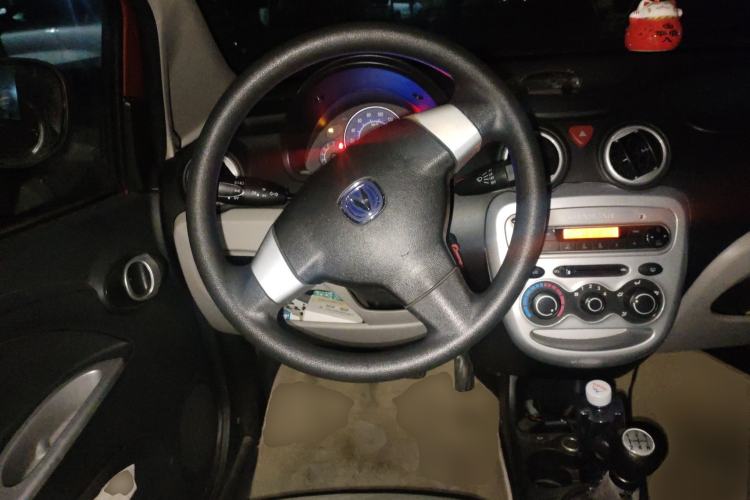 Used CHANGAN Benni mini 2012 1.0L Manual Fashion Edition China V Standard Steering Wheel