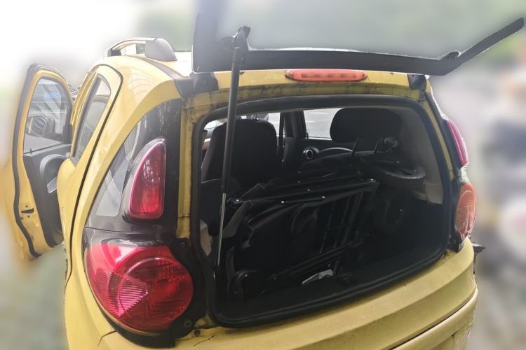 Used CHANGAN Benni mini 2012 1.0L Manual Fashion Edition China IV Standard Trunk