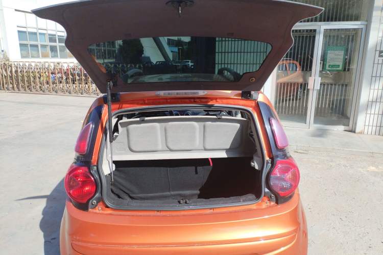 Used CHANGAN Benni mini 2012 1.0L Manual Family Edition China IV Standard Trunk