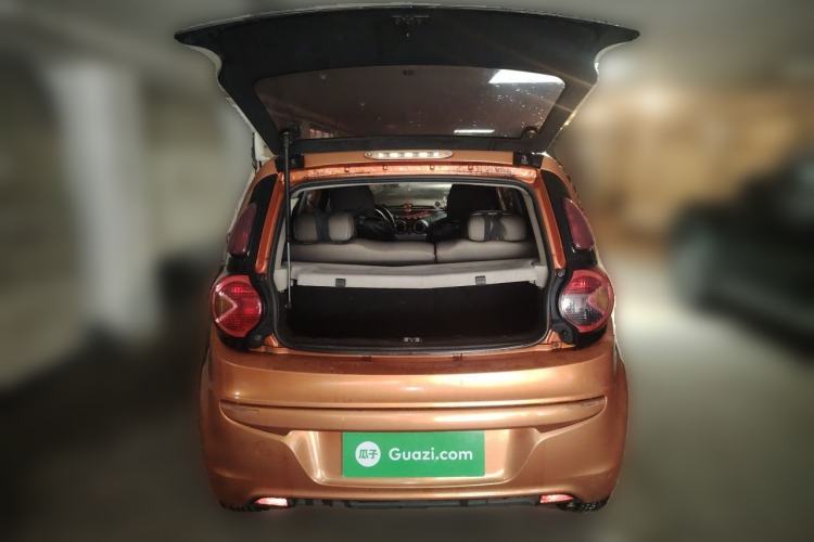 Used CHANGAN Benni mini 2012 1.0L Manual Fashion Edition China IV Standard Trunk