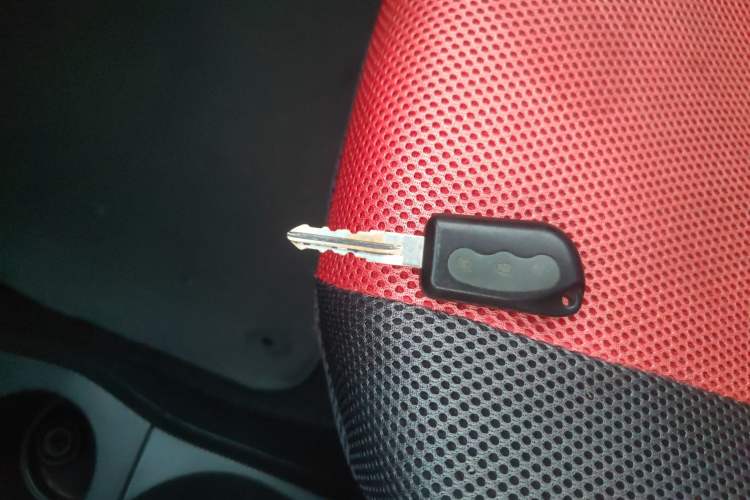 Used CHANGAN Benni mini 2012 1.0L Manual Fashion Edition China V Standard Vehicle Key