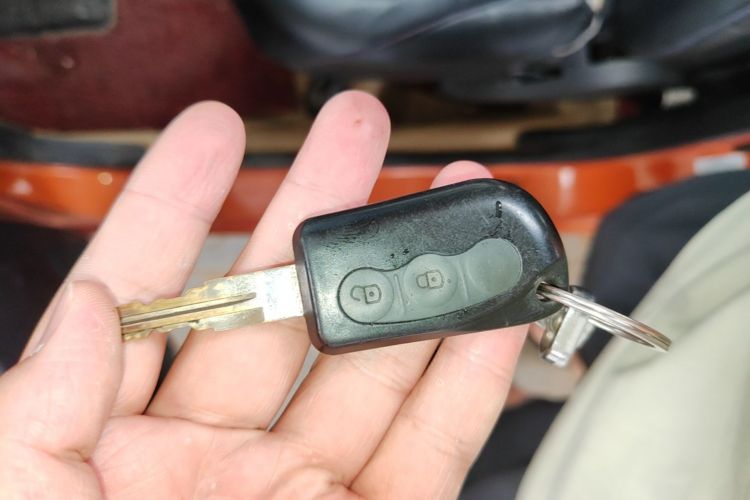 Used CHANGAN Benni mini 2012 1.0L IMT Fashion Edition China IV Standard Vehicle Key