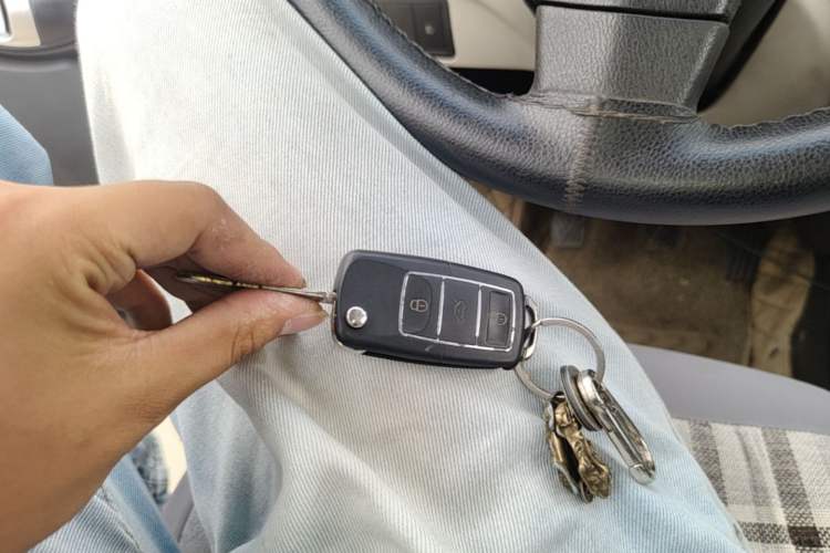 Used CHANGAN Benni mini 2012 1.0L Manual Fashion Edition China V Standard Vehicle Key