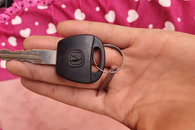 Used CHANGAN Benni mini 2012 1.0L IMT Navigation Version China IV Standard Vehicle Key