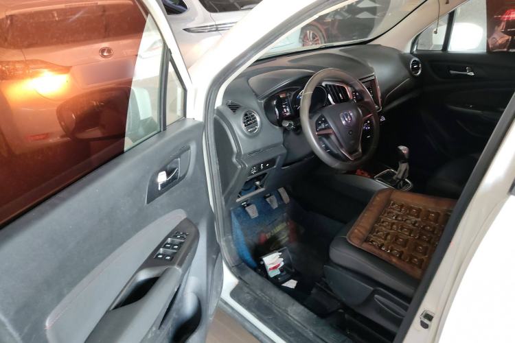 Used CHANGAN CS15 2016 1.5L Manual Fashion Edition Driver Seat