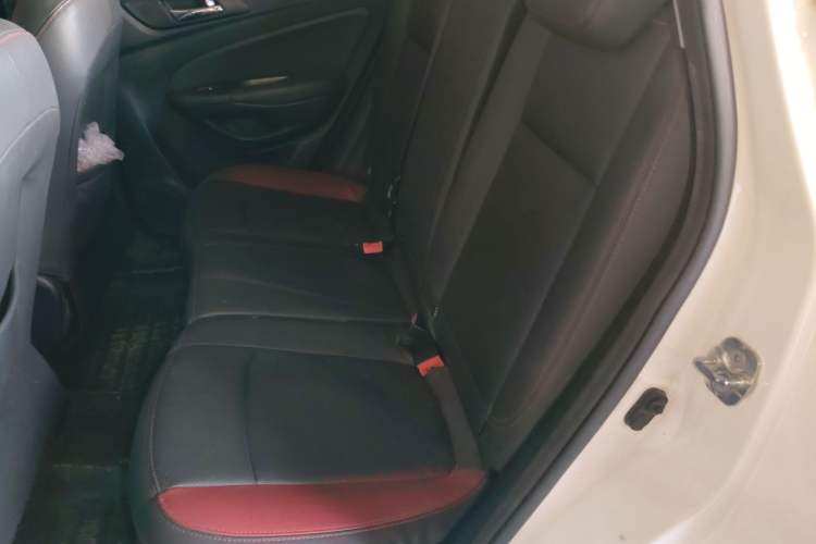 Used CHANGAN CS15 2016 1.5L Manual Fashion Edition Left Rear Seat