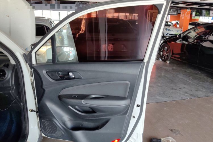 Used CHANGAN CS15 2016 1.5L Manual Fashion Edition Right Front Door Interior