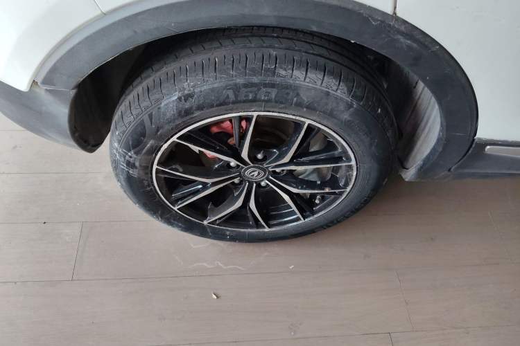 Used CHANGAN CS15 2016 1.5L Manual Fashion Edition Right Rear Wheel Hub