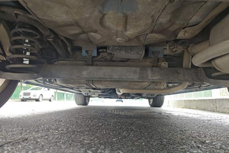Used CHANGAN CS15 2016 1.5L Manual Fashion Edition Chassis Rear