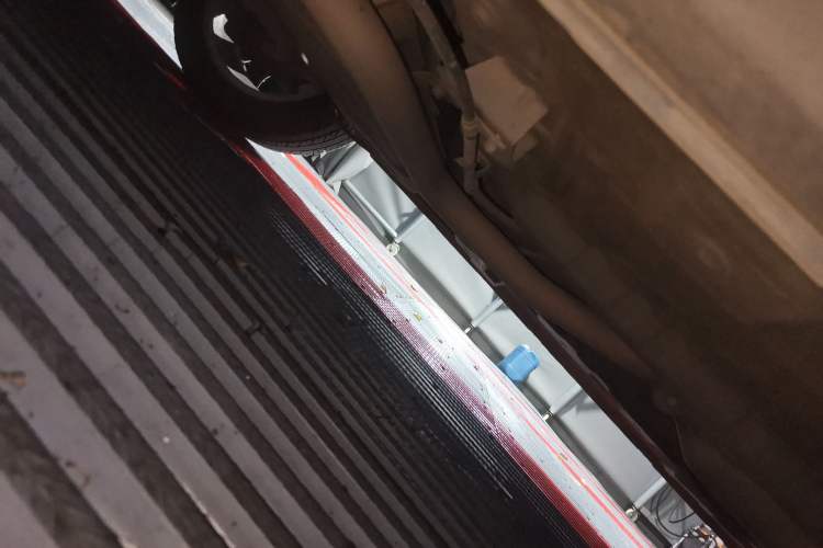 Used CHANGAN CS15 2016 1.5L Manual Fashion Edition Chassis Rear Right