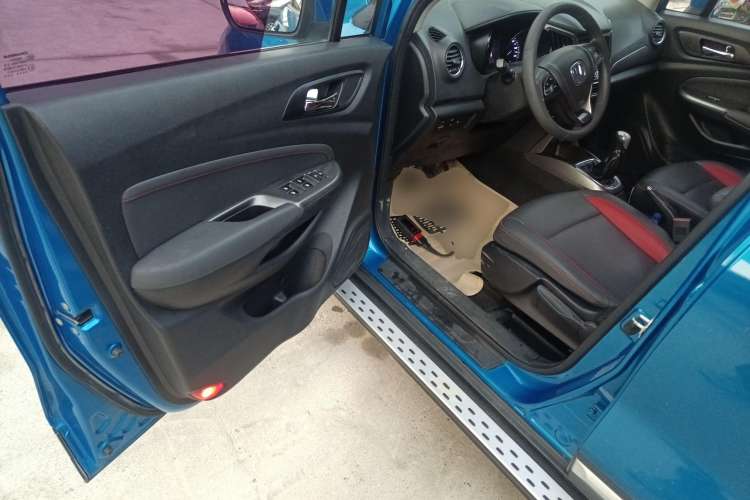 Used CHANGAN CS15 2016 1.5L Manual Fashion Edition Driver Seat