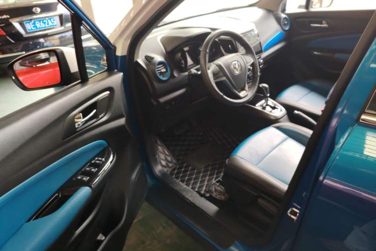 Used CHANGAN CS15 2016 1.5L Automatic Fashion Edition Driver Seat